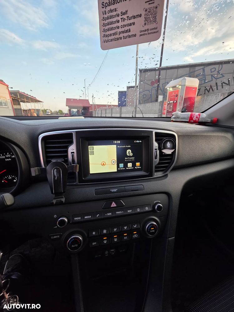 Kia Sportage 1.7 CRDI 2WD ISG Dream-Team Edition - 20
