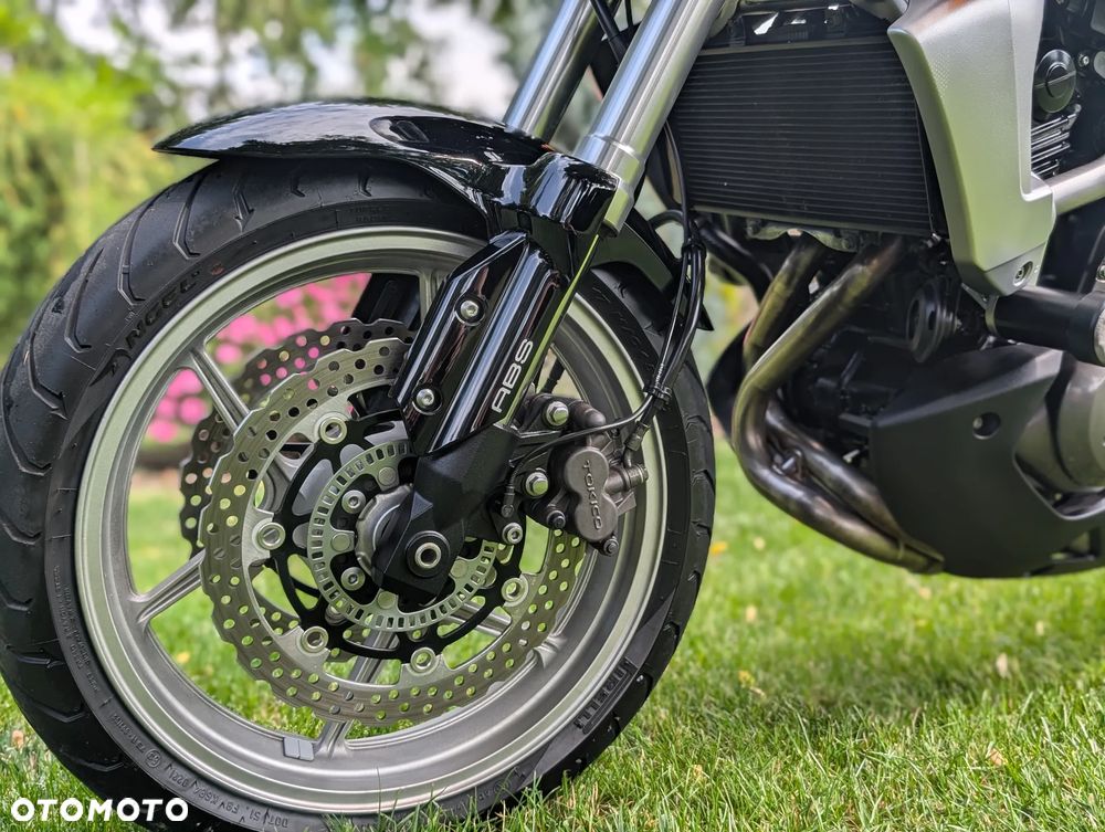 Kawasaki Versys 650 - 31