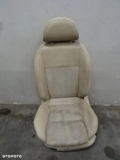 FOTEL LEWY PRZÓD SKODA SUPERB ANGLIK NR385 - 1