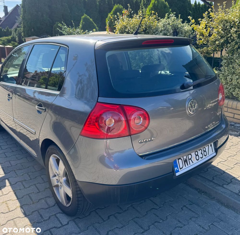 Volkswagen Golf 1.4 TSI Sportline - 2