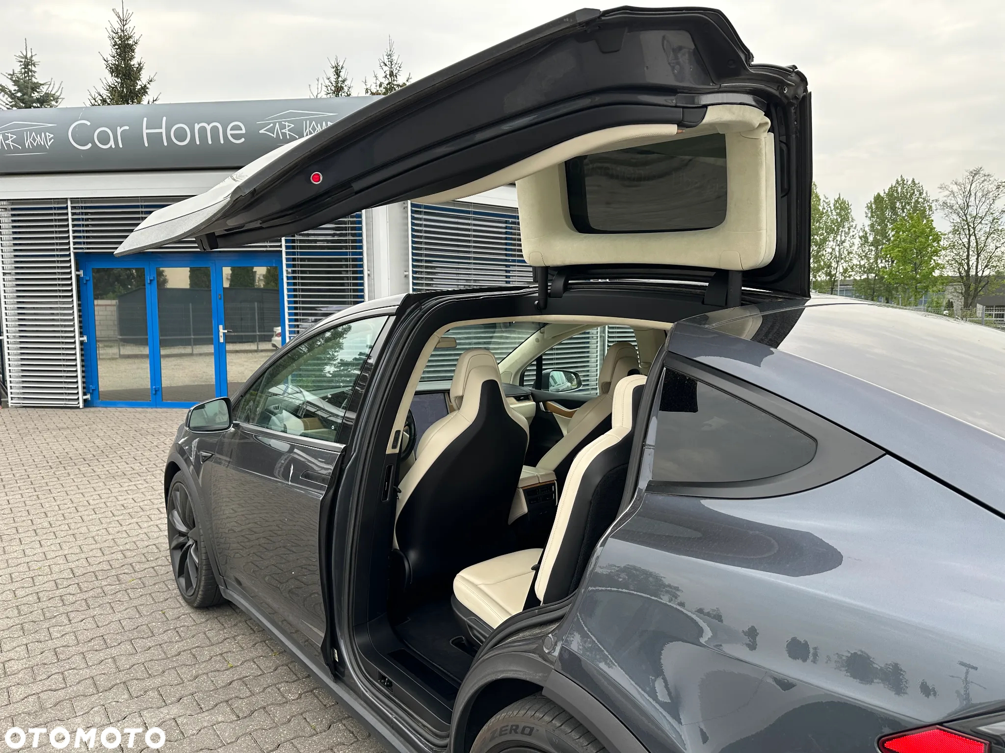 Tesla Model X Long Range Plus - 23