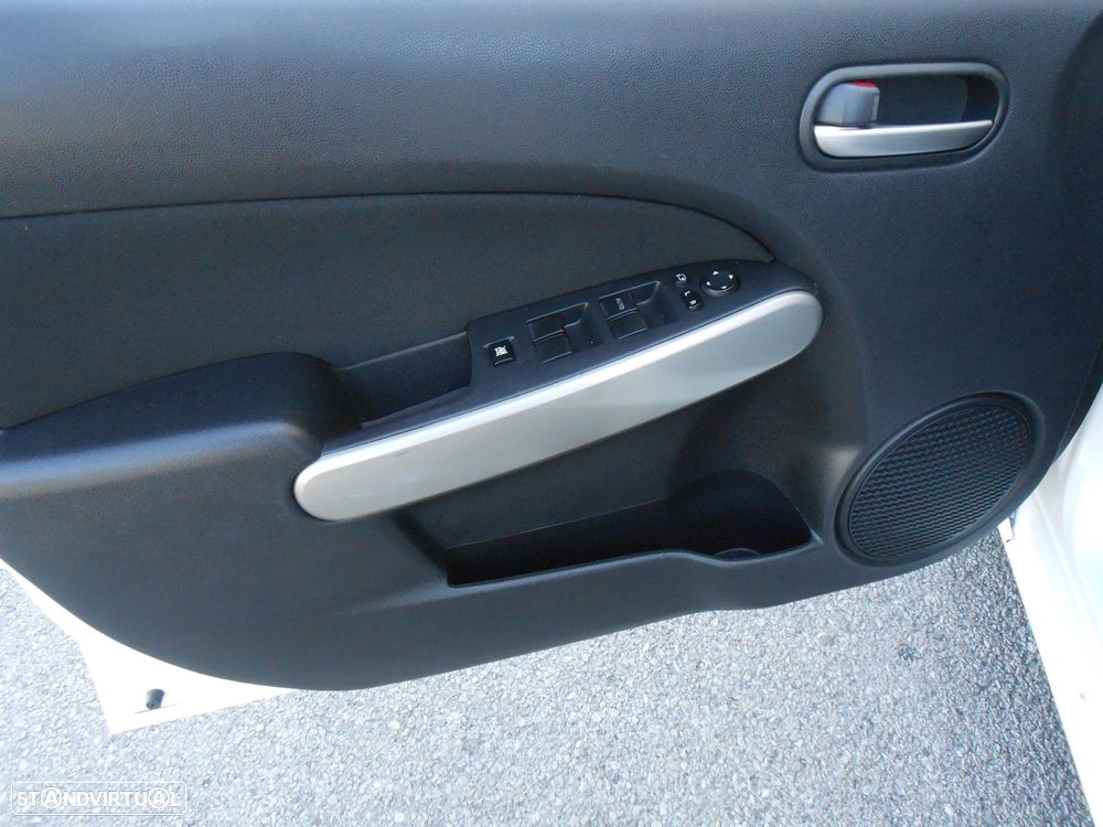 Mazda 2 1.3 MZR Sport - 10