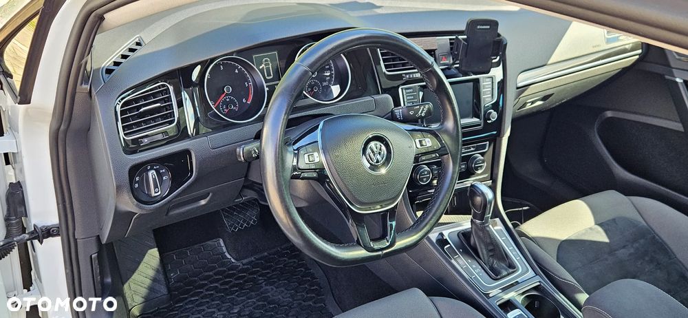 Volkswagen Golf VII 1.6 TDI BMT Highline DSG - 14