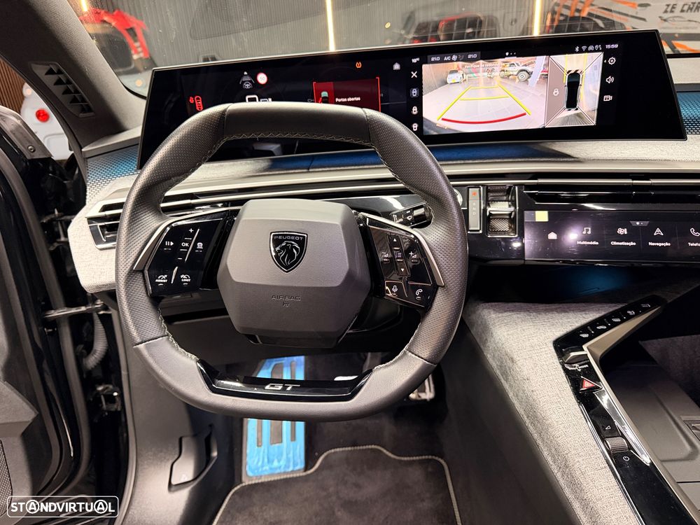 Peugeot E-3008 210 GT EXCLUSIVE - 25