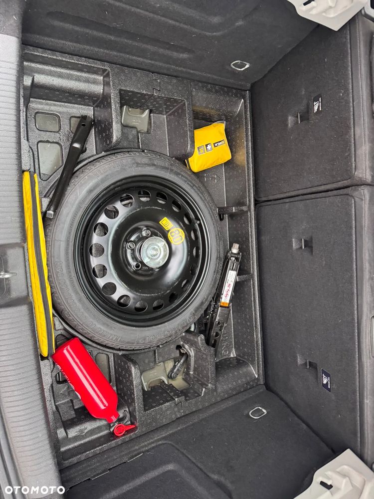 Opel Astra 1.4 Turbo Dynamic - 14