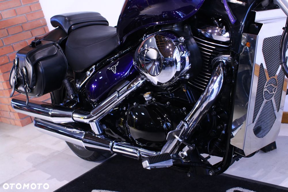 Suzuki Intruder - 20