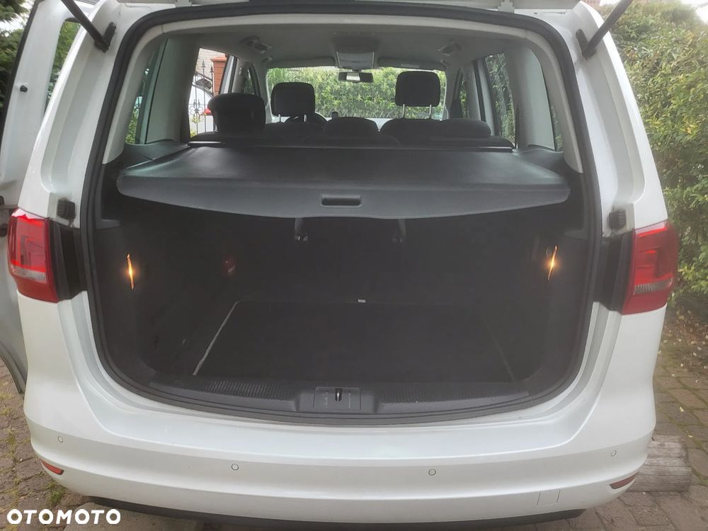 Volkswagen Sharan - 15