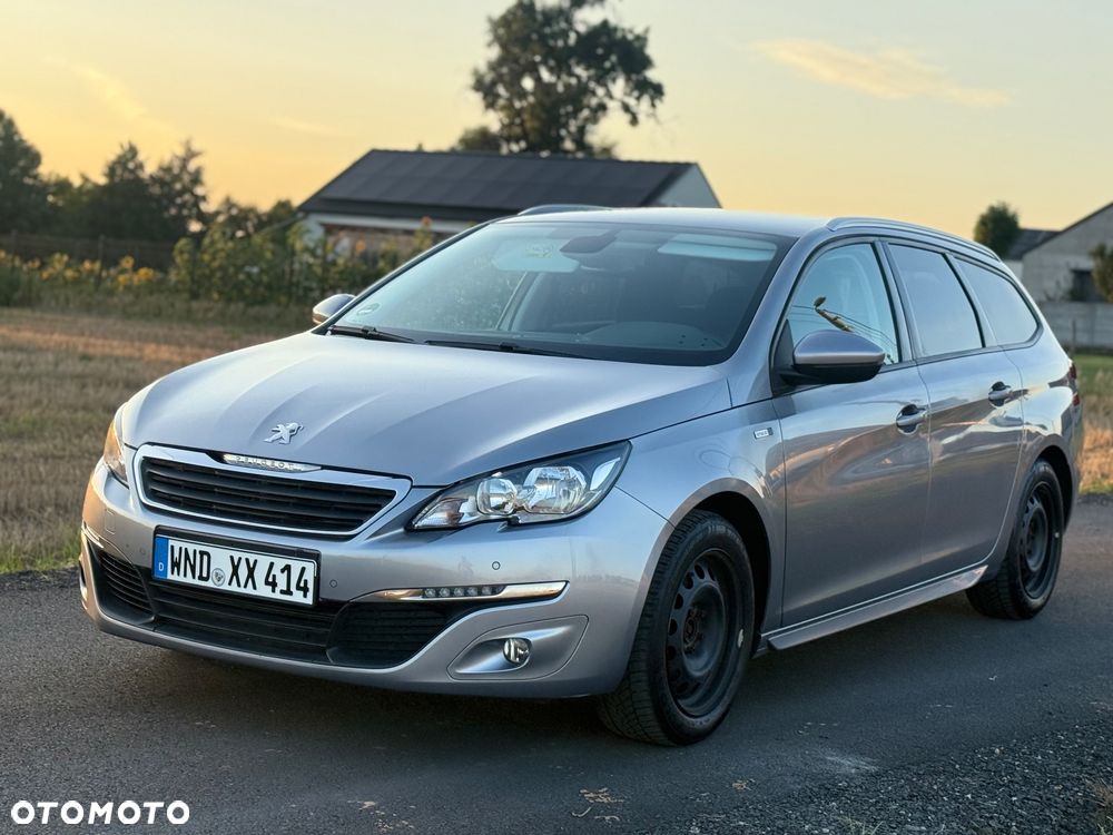 Peugeot 308 - 4