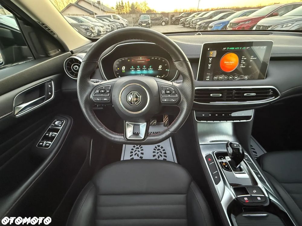 MG EHS PHEV Luxury - 33