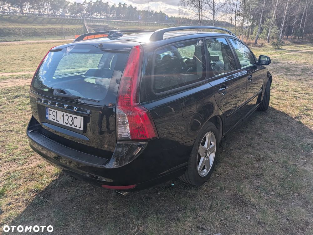 Volvo V50 D5 Momentum - 3