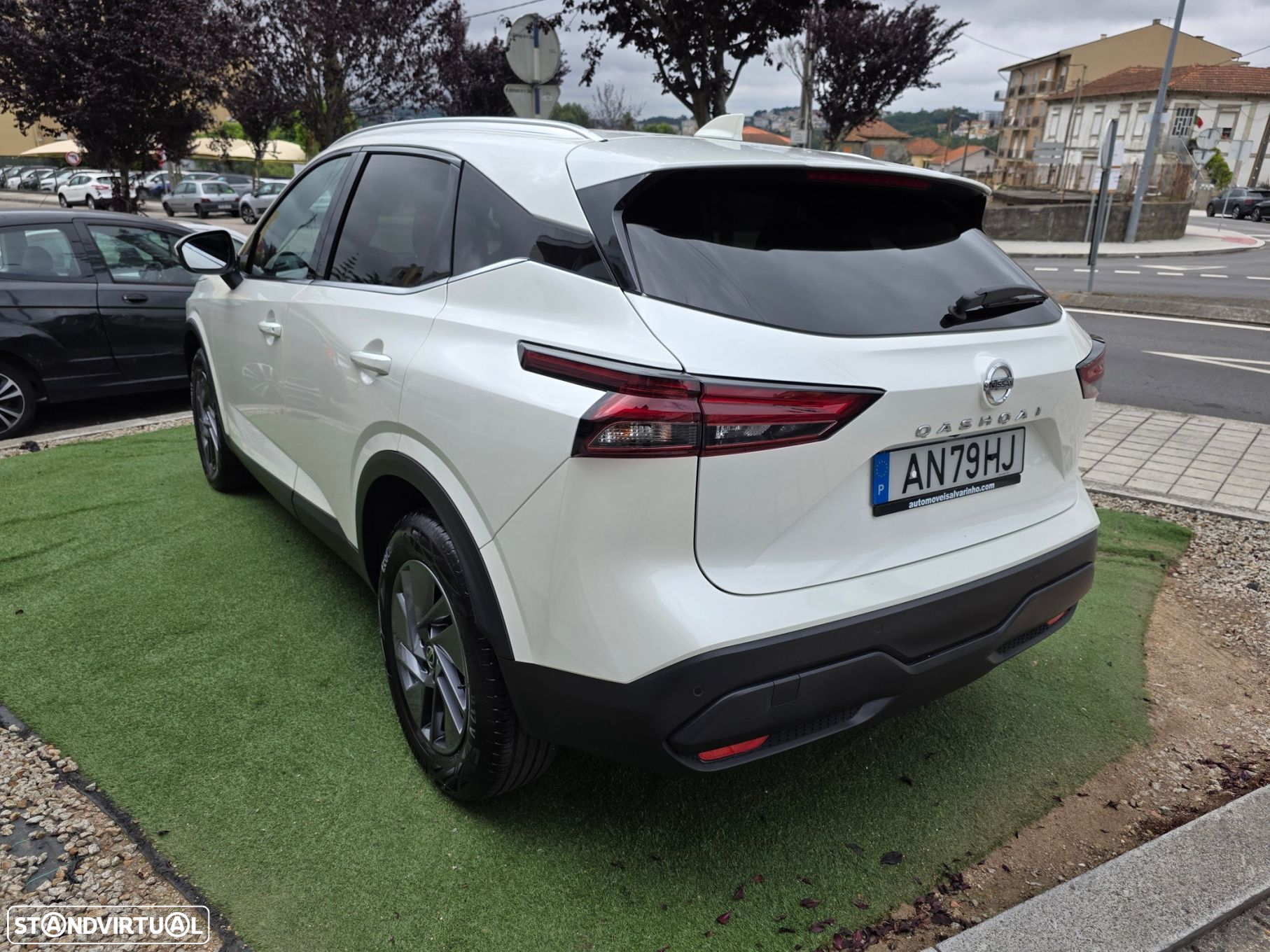 Nissan Qashqai 1.3 DIG-T Acenta LED+R - 32