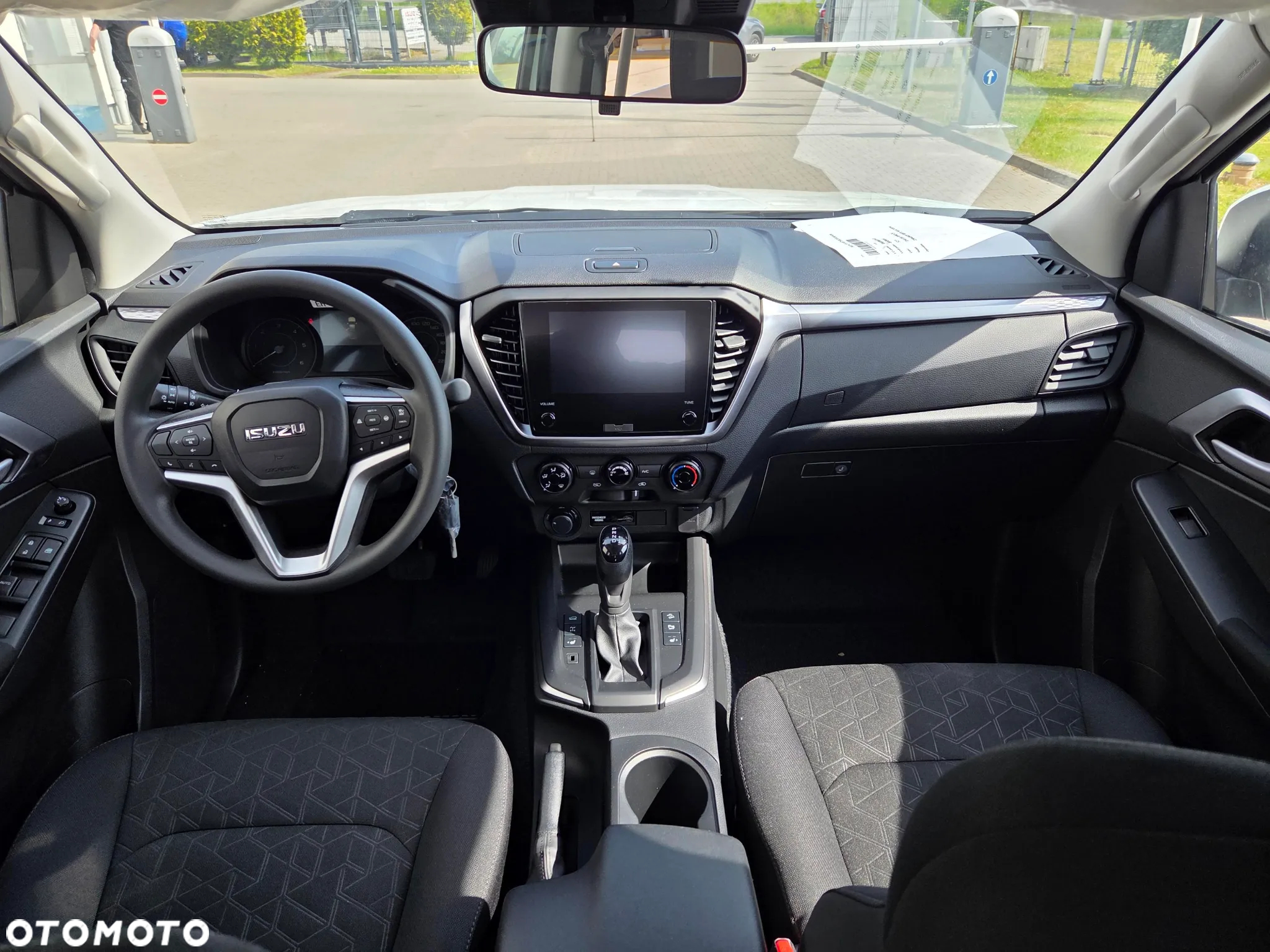 Isuzu D-Max 1.9 DC LS - 9