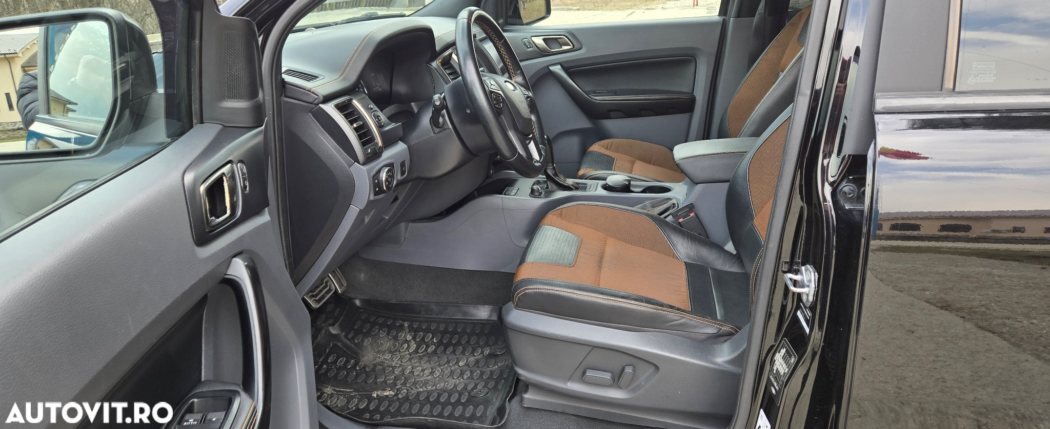 Ford Ranger Pick-Up 3.2 TDCi 4x4 Cabina Dubla WILDTRACK Aut. - 16