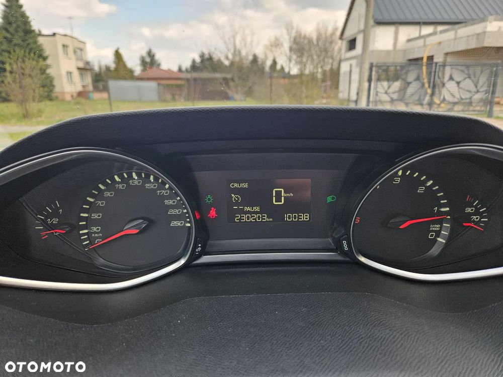 Peugeot 308 1.6 BlueHDi Business Line S&S - 34