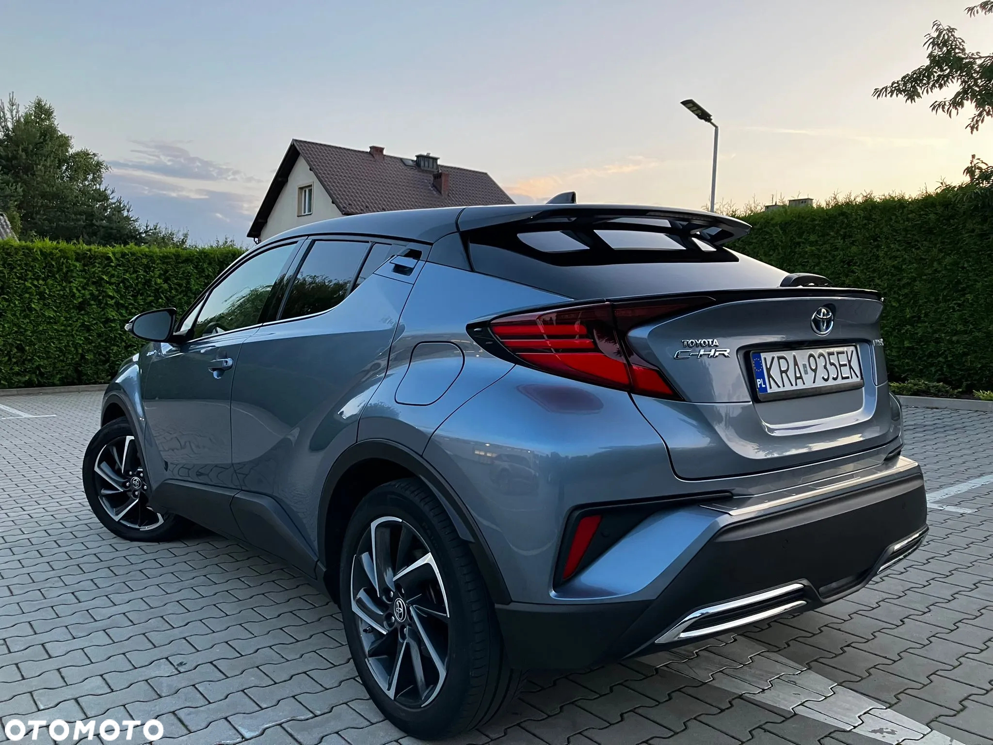Toyota C-HR 2.0 Hybrid Style - 31