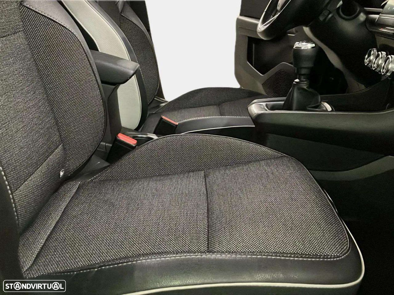 Renault Captur 1.0 TCe Techno - 31