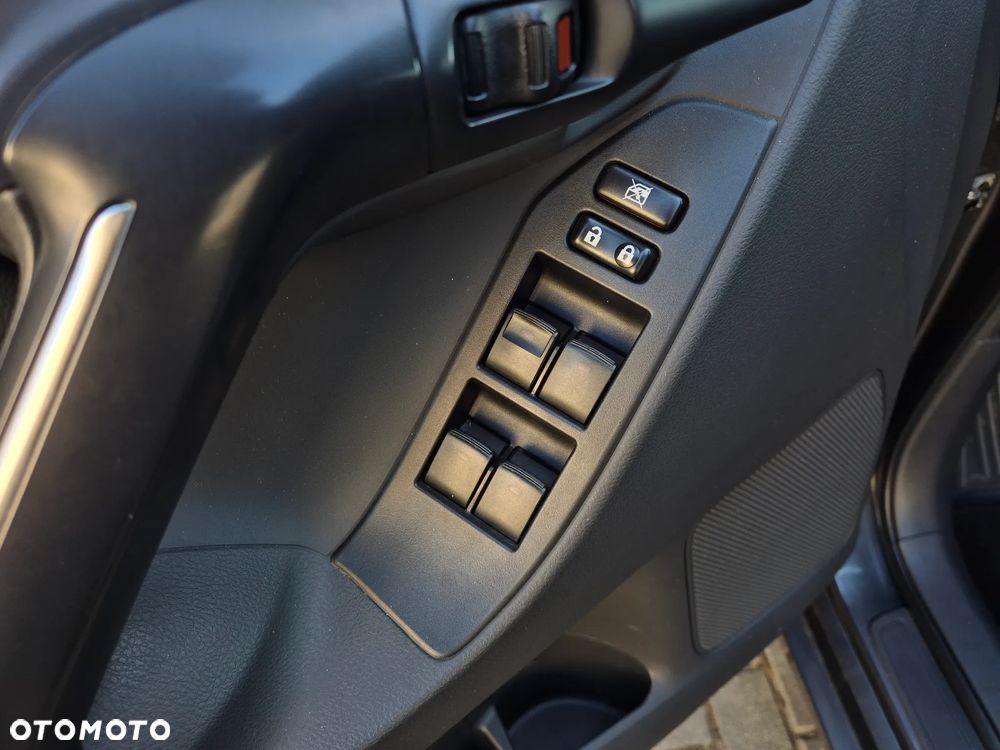 Toyota Verso 1.8 Premium - 18