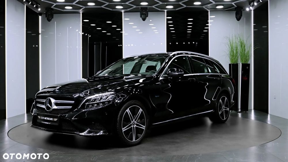 Mercedes-Benz Klasa C 300 d 9G-TRONIC - 2