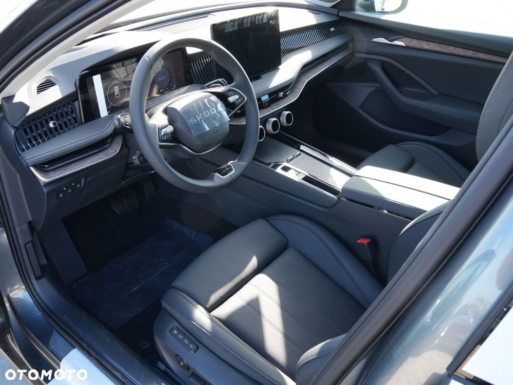 Skoda Superb 2.0 TDI SCR 4x4 L&K DSG - 24