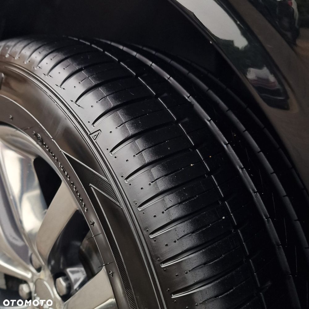 Dodge Challenger - 7