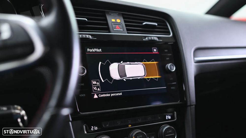 VW Golf GTI 2.0 TSI OPF DSG Performance - 33