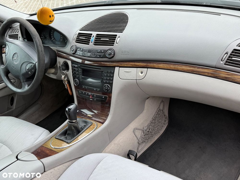 Mercedes-Benz Klasa E 220 CDI Elegance - 7