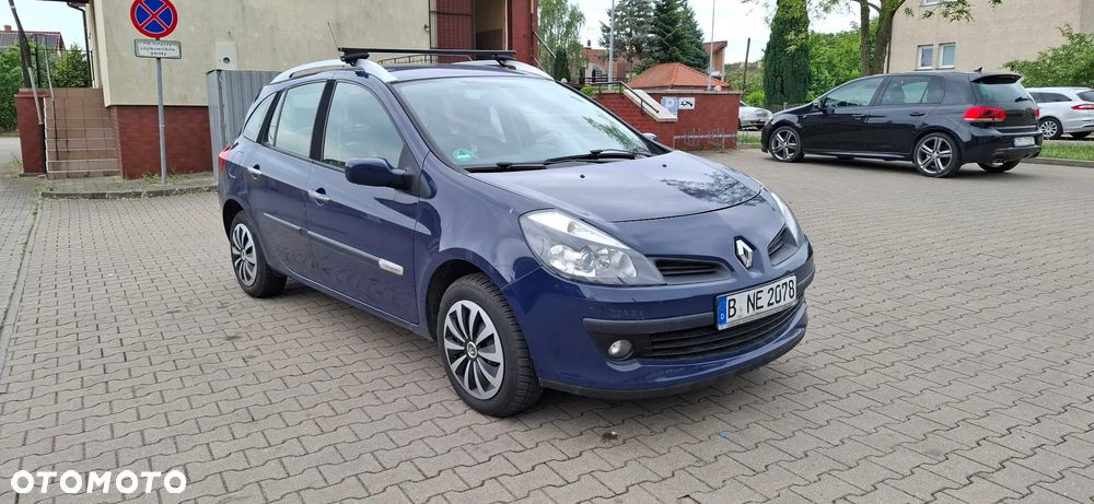 Renault Clio 1.2 16V 75 Dynamique - 4