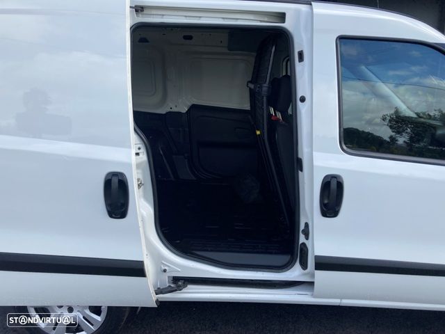 Fiat DOBLO 1.3 M-JET IIVA DEDUTIVEL - 9