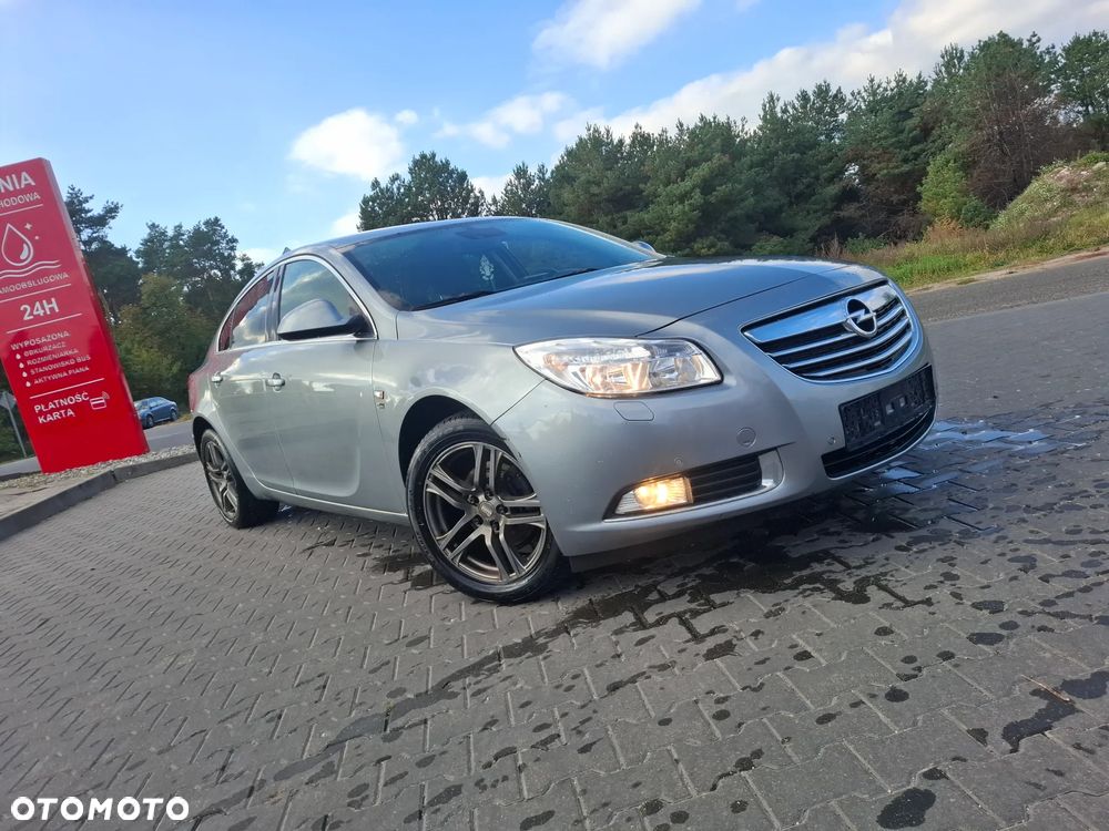 Opel Insignia - 1