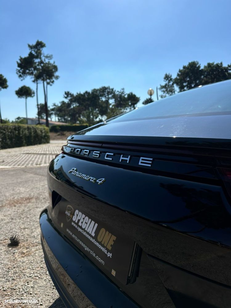 Porsche Panamera - 6
