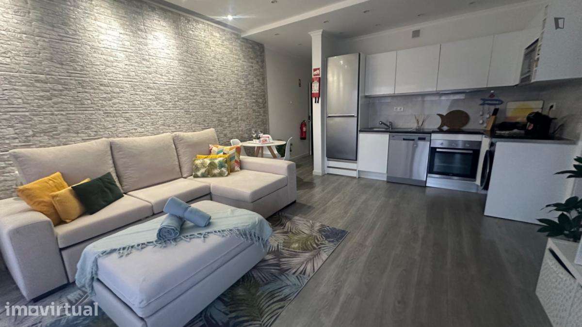 Apartamento com 1 quartos - localizado em Portimao - Grande imagem: 2/18