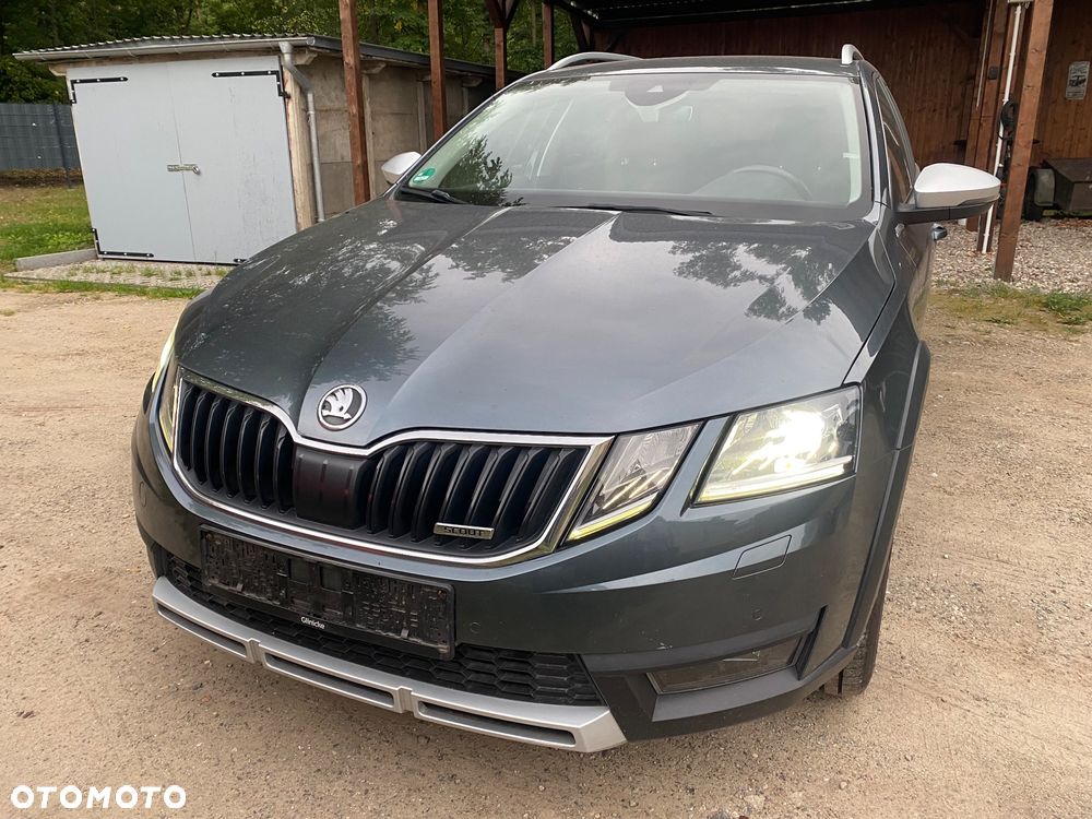 Skoda Octavia 2.0 TDI 4x4 DSG Scout - 2