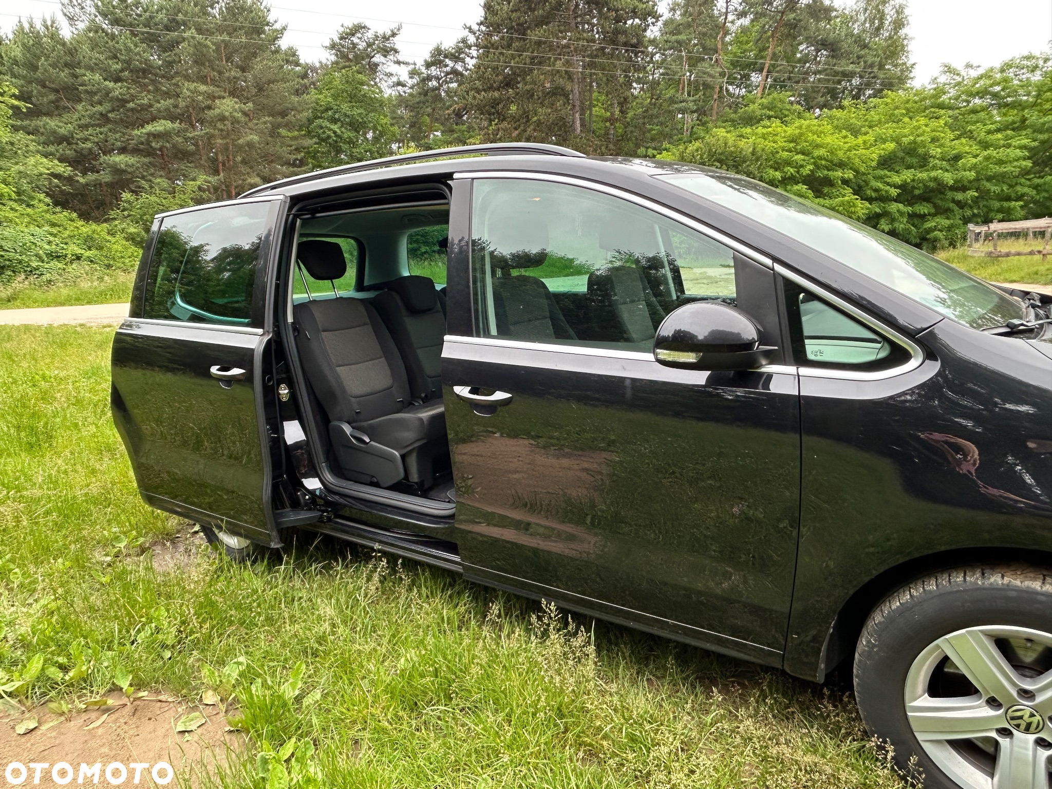 Volkswagen Sharan 2.0 TDI Comfortline DSG - 6