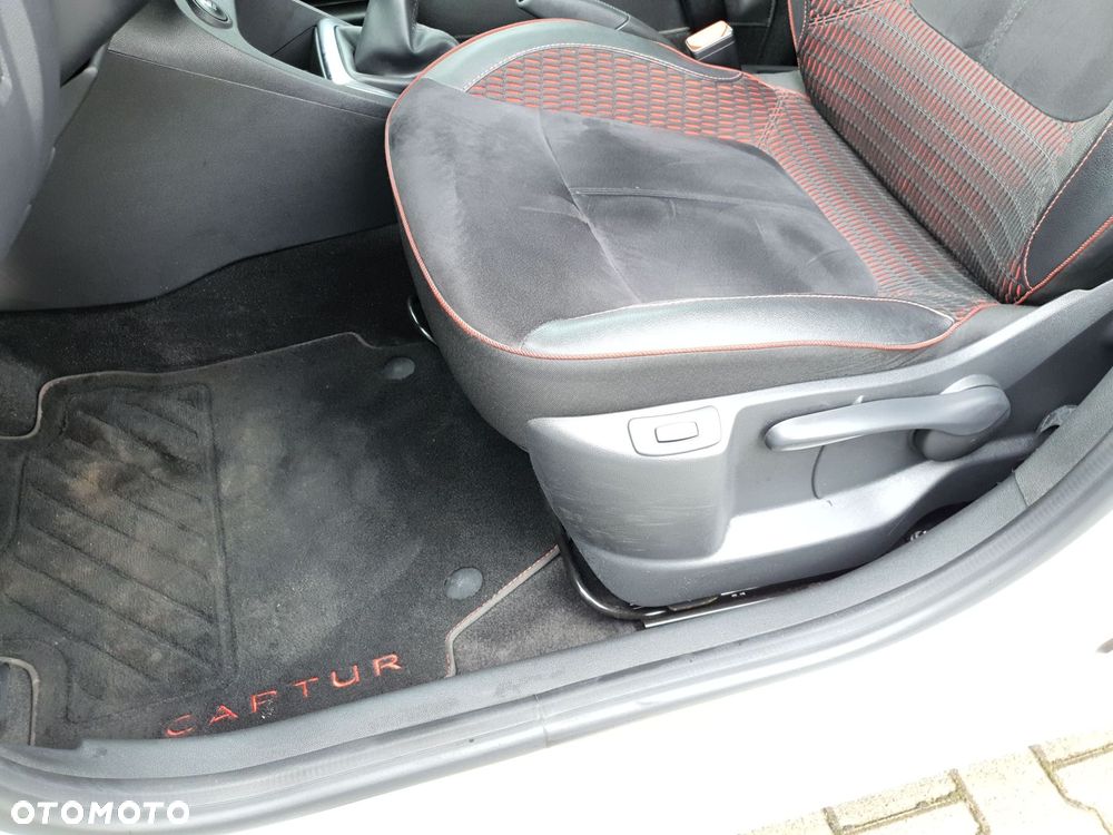 Renault Captur - 11