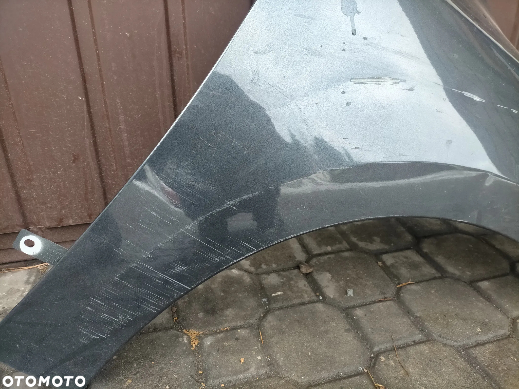 BŁOTNIK PRZEDNI prawy  RENAULT MEGANE 3 III CC CABRIO TEB66 - 2