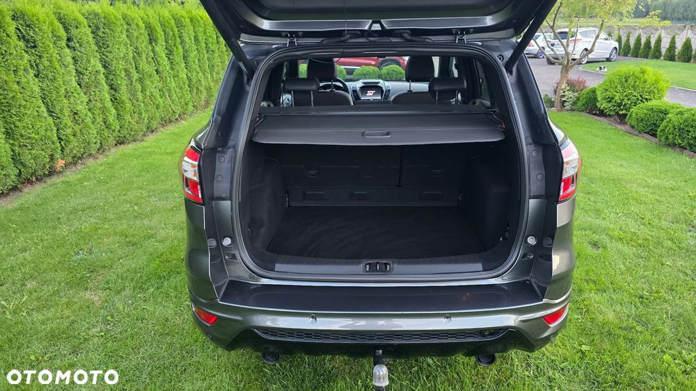 Ford Kuga 2.0 TDCi AWD ST-Line - 37