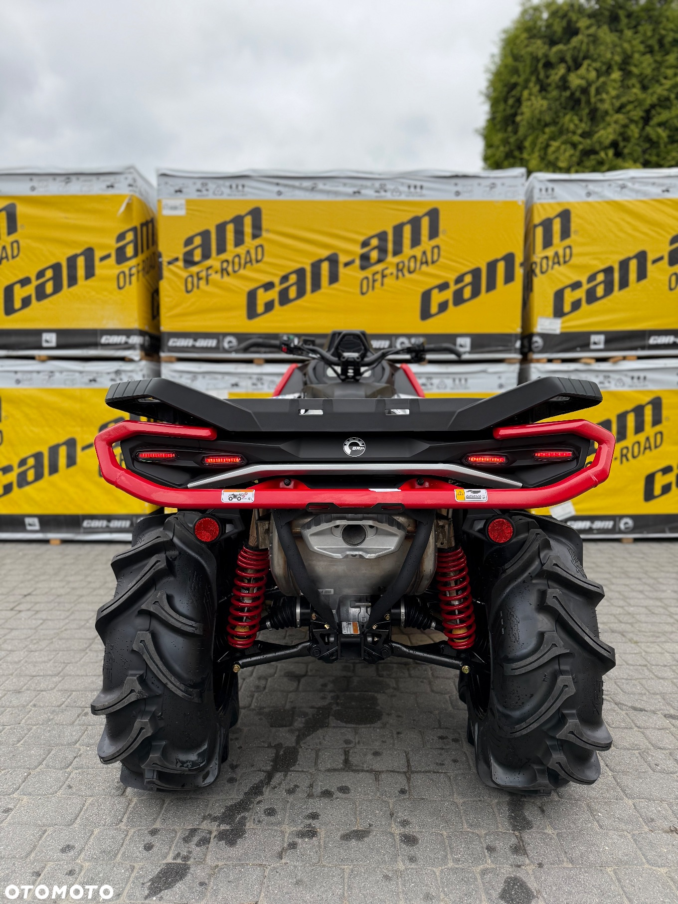 Can-Am Outlander - 9