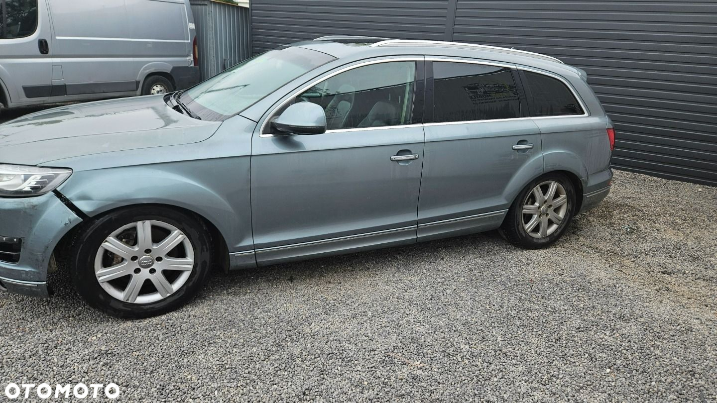 Audi Q7 - 2