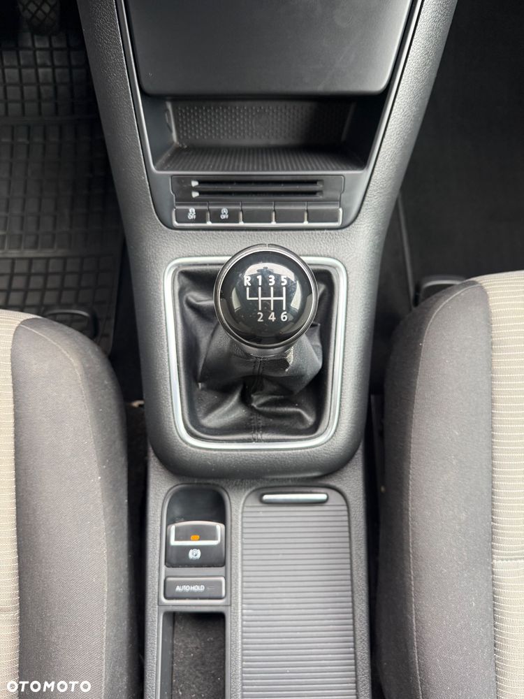 Volkswagen Tiguan - 31