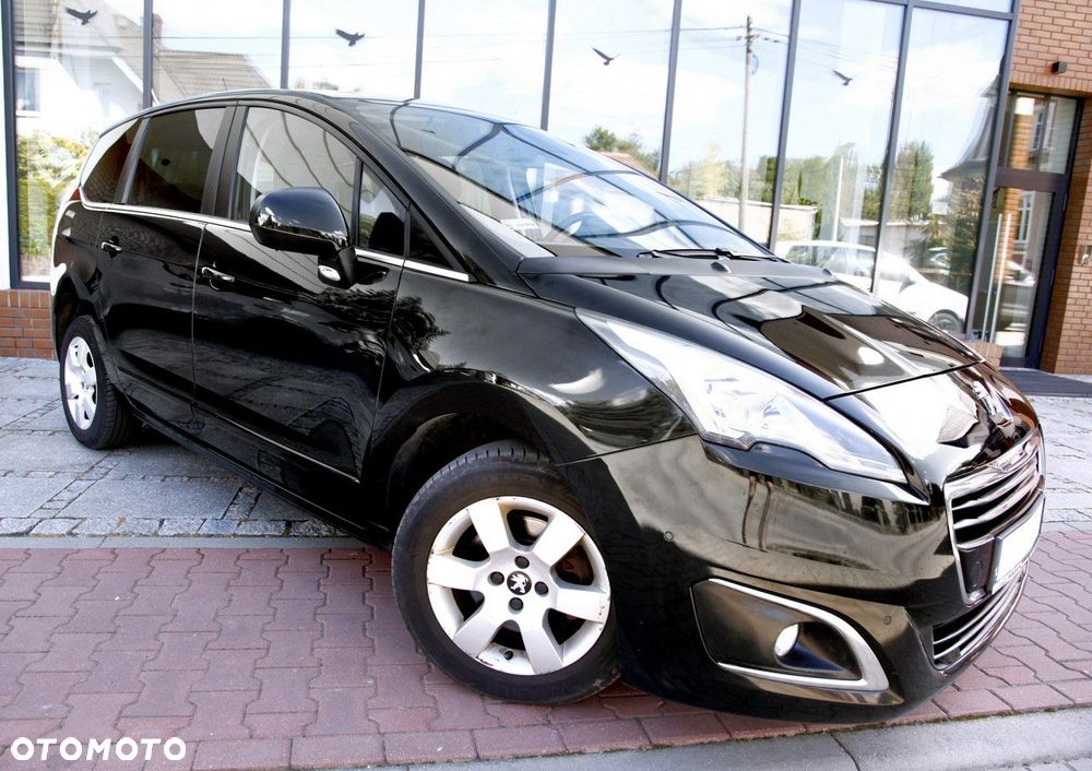 Peugeot 5008 1.6 BlueHDi Style 7os - 24