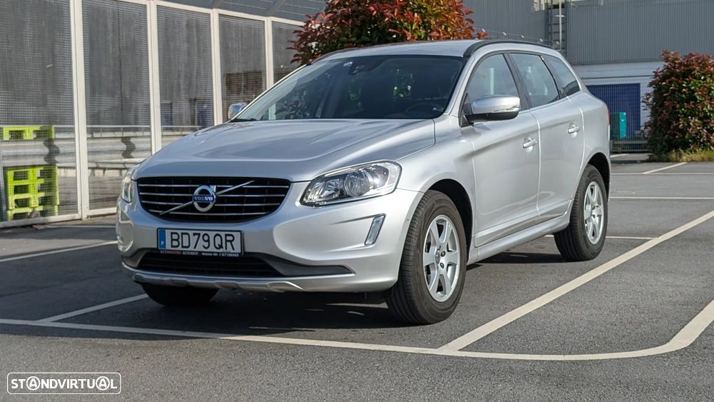 Volvo XC 60 D4 Geartronic Momentum - 1