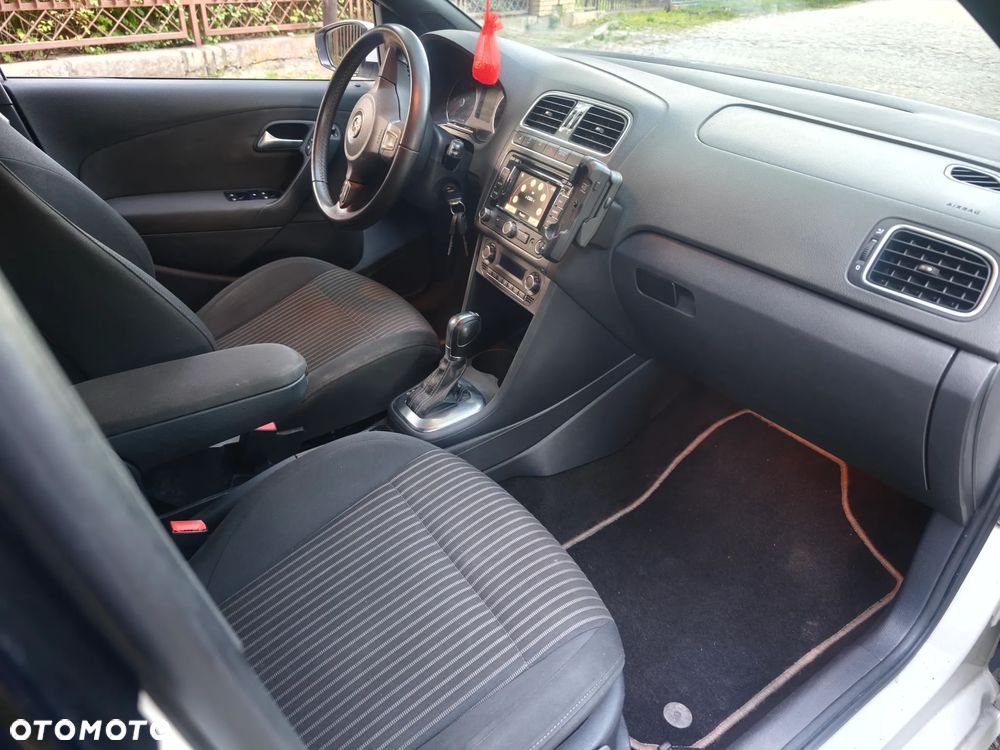 Volkswagen Polo 1.6 TDI DPF Highline DSG - 6