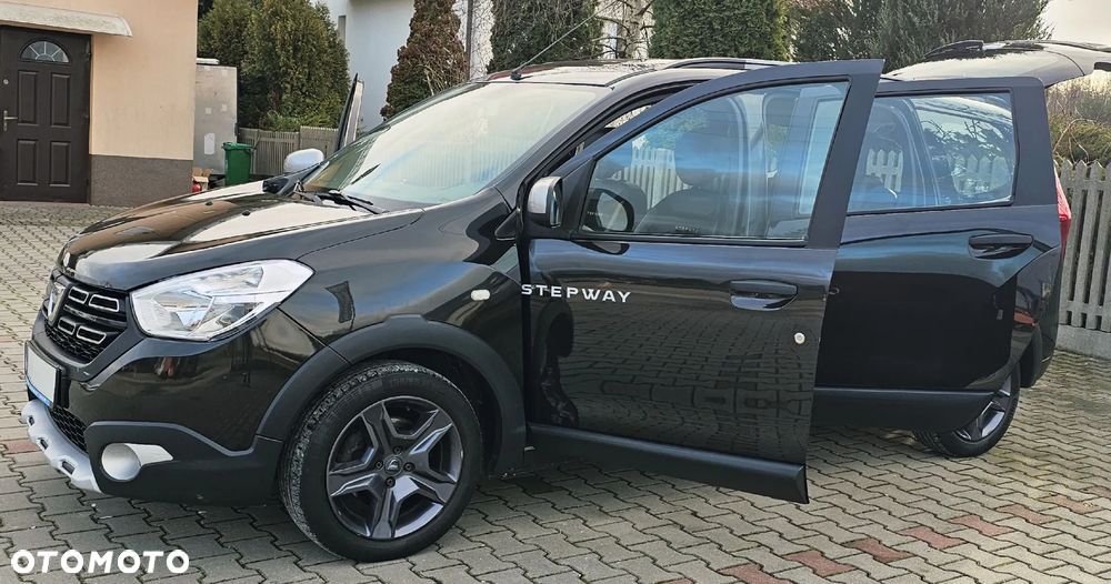 Dacia Lodgy TCe 115 Stepway - 14
