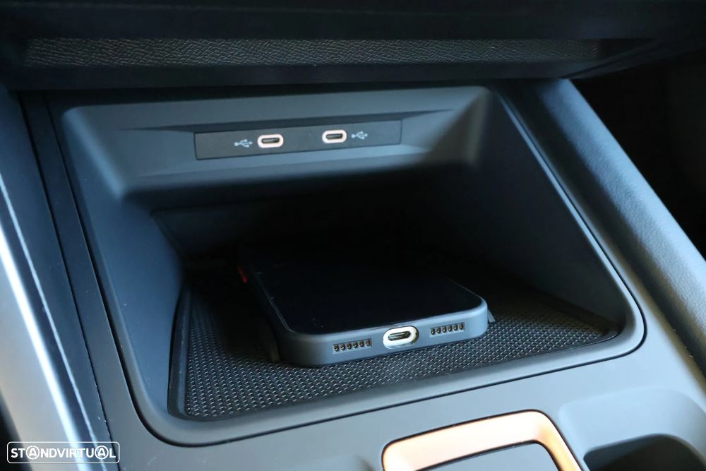 Cupra Formentor 1.5 e-Hybrid DSG - 35