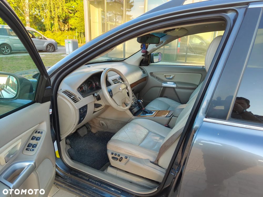 Volvo XC 90 D5 AWD Executive - 7