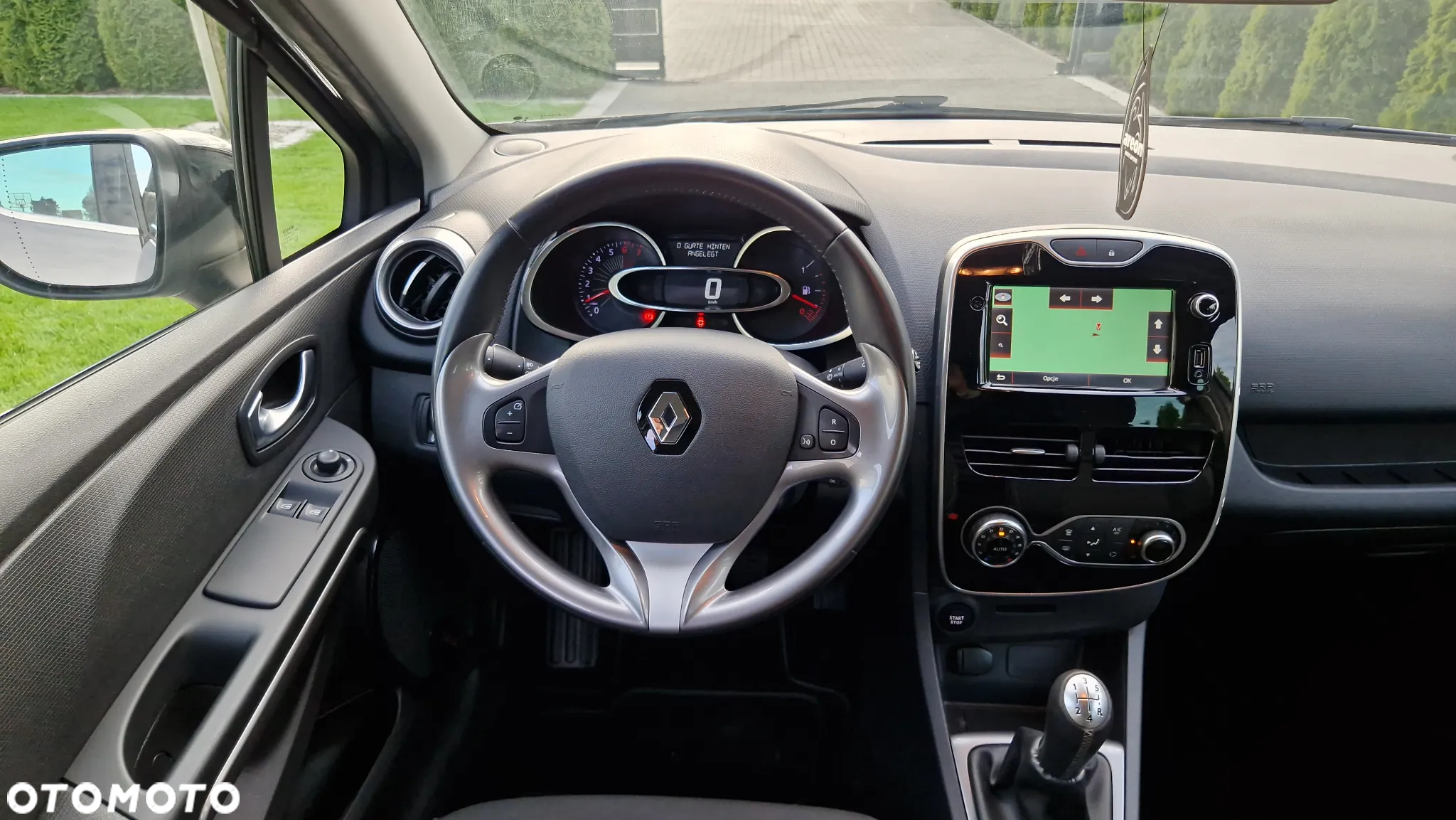 Renault Clio 1.2 16V 75 Limited - 15