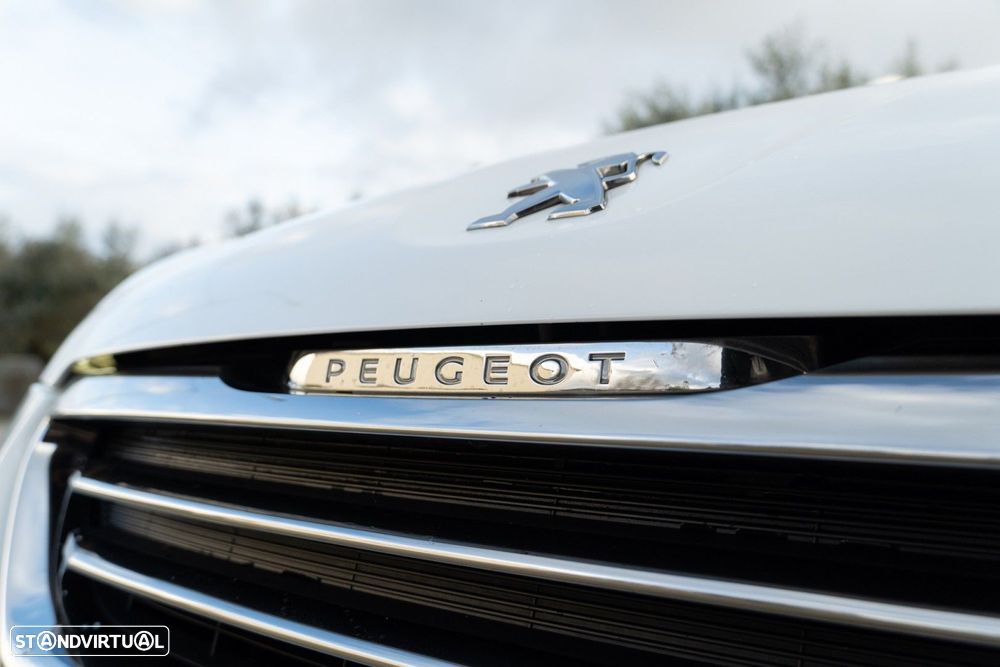 Peugeot 2008 1.6 BlueHDi Style - 20