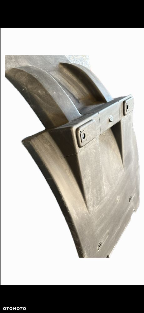 Blotnik zakabinowy Volvo FH 84812894 - 1