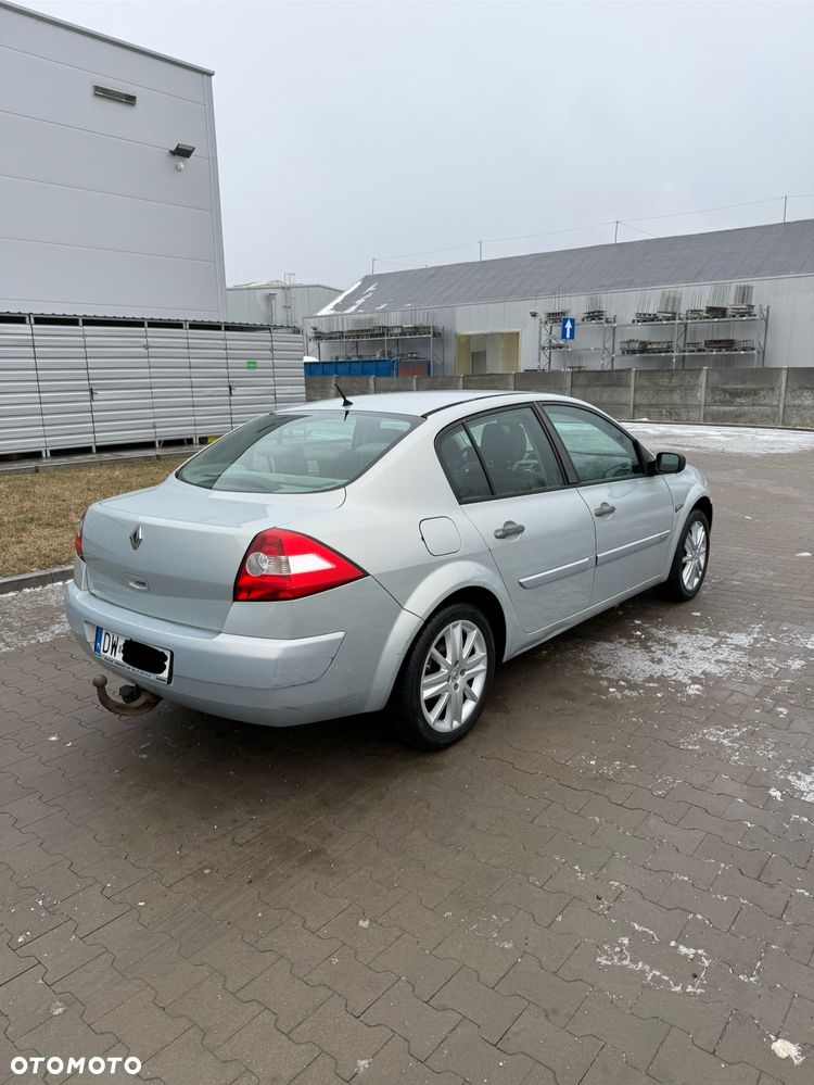 Renault Megane 1.6 Confort Privilege - 5