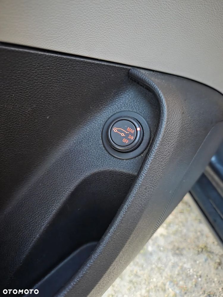 Opel Insignia 2.0 CDTI Cosmo - 24